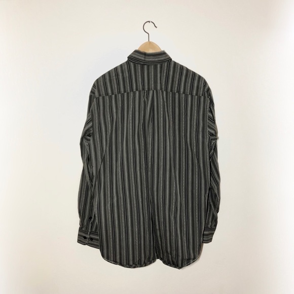 Gorgeous Men’s Striped Casual Button Down Shirt - Panhandle - Picture 3 of 4